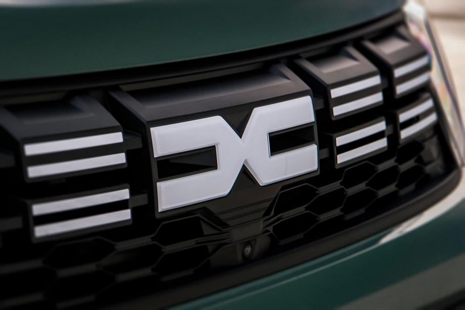 Стала известна дата премьеры нового Renault Duster