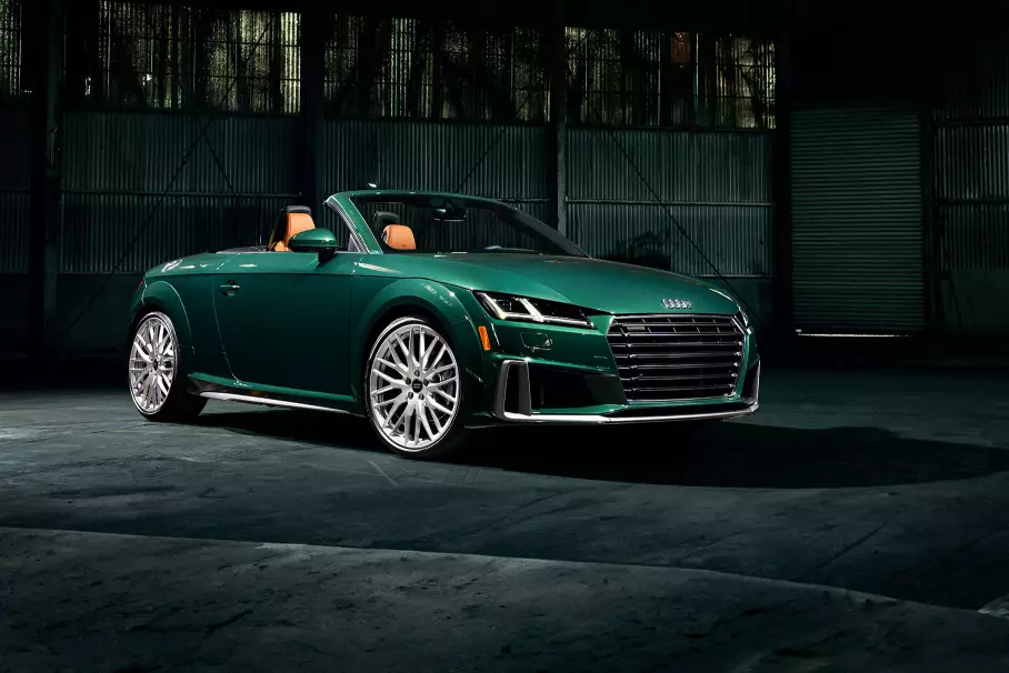 Skoda Superb нового поколения, прощальная версия Audi TT и мощнейший трековый Mercedes-AMG GT2 Pro: главное за неделю