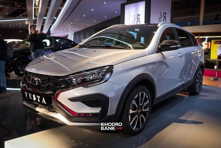 Lada Vesta SW Cross NG на выставке в Тегеране