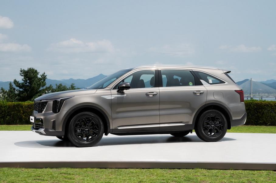 Обновленный Kia Sorento неожиданно обрёл мотор V6 в Узбекистане