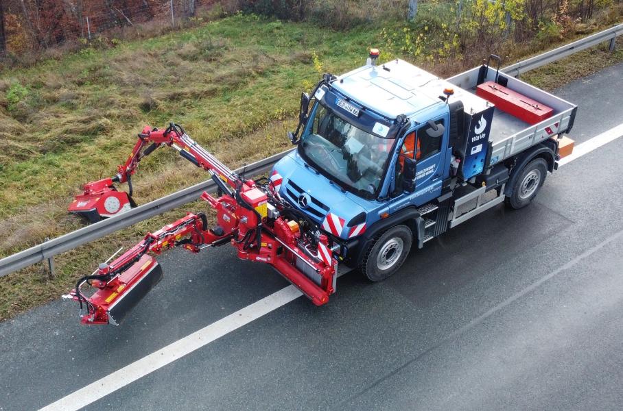 Mercedes-Benz построил Unimog с водородным ДВС