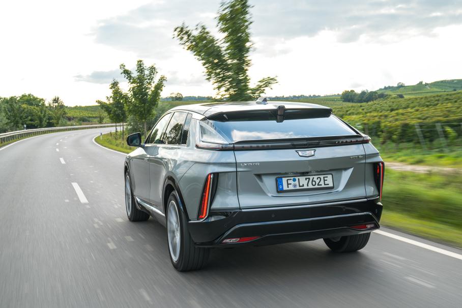 Зона комфорта: тест электрического Cadillac Lyriq
