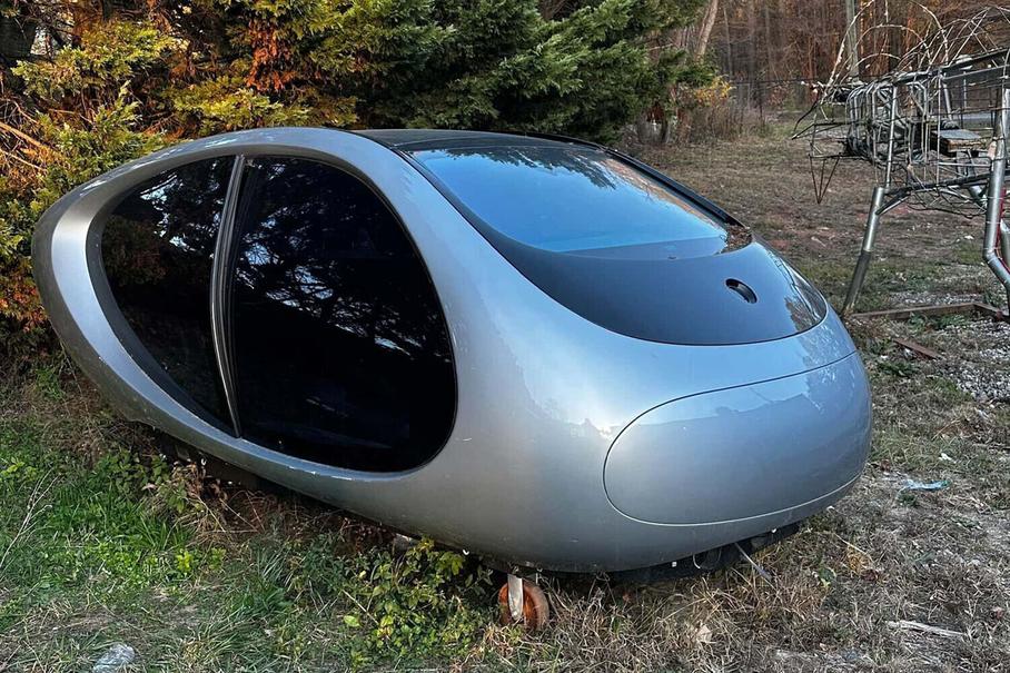 Концепт-«капсулу» Mercedes-Benz выкинули на свалку