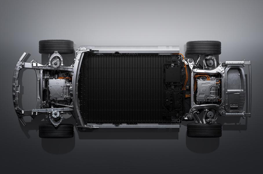 Представлен электрический седан Xiaomi SU7