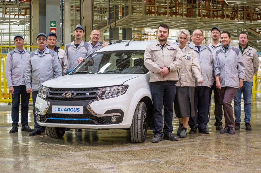 Самый локализованный российский электрокар: как собирают Lada e-Largus
