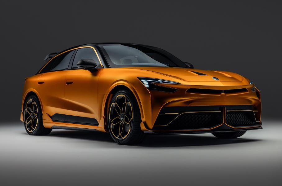 Представлен 1000-сильный электрический кроссовер Mullen Five RS