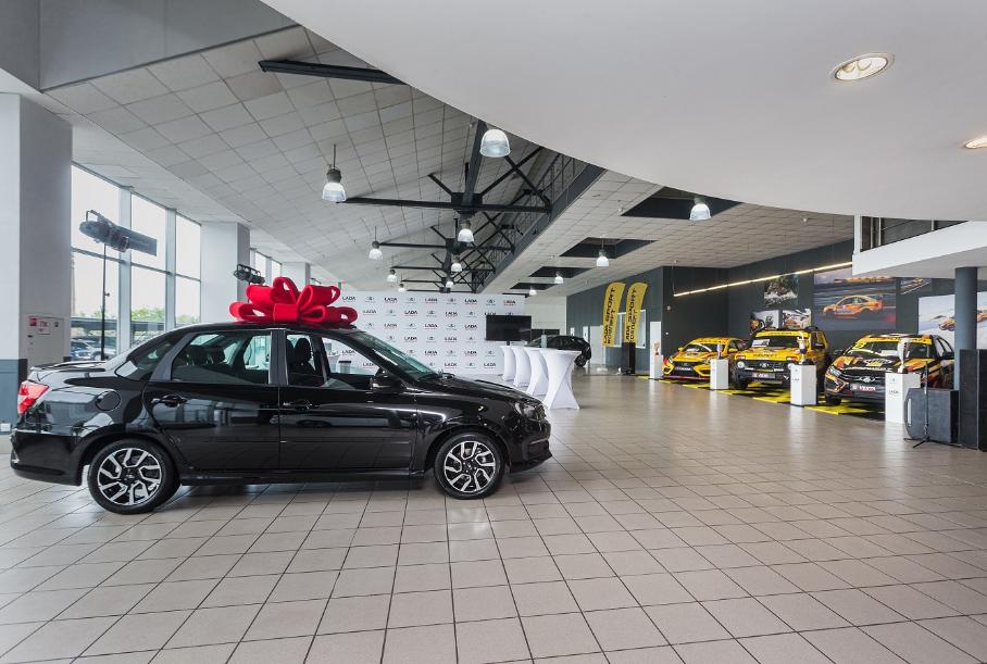 За новогодние праздники в России продали более 10 тысяч новых автомобилей