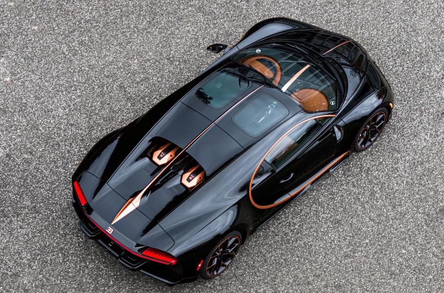 Bugatti выпустила последний Chiron