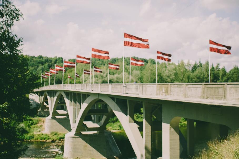 Власти Латвии через месяц начнут конфисковывать российские автомобили