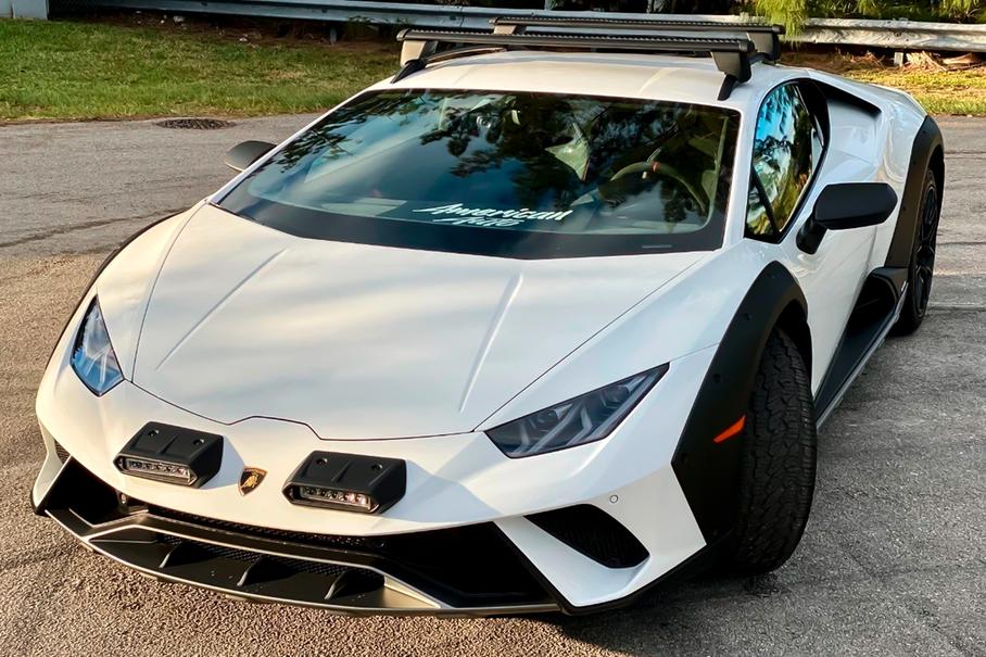 В России продают внедорожный суперкар Lamborghini Huracan Sterrato. Очень дорого