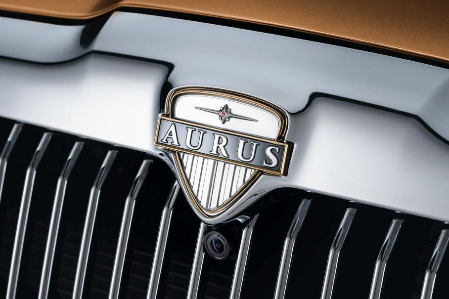 США ввели новые санкции против автопрома России: под ударом Aurus