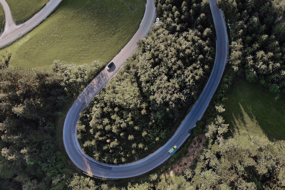 Volvo научились предупреждать хозяев об авариях за сотни метров