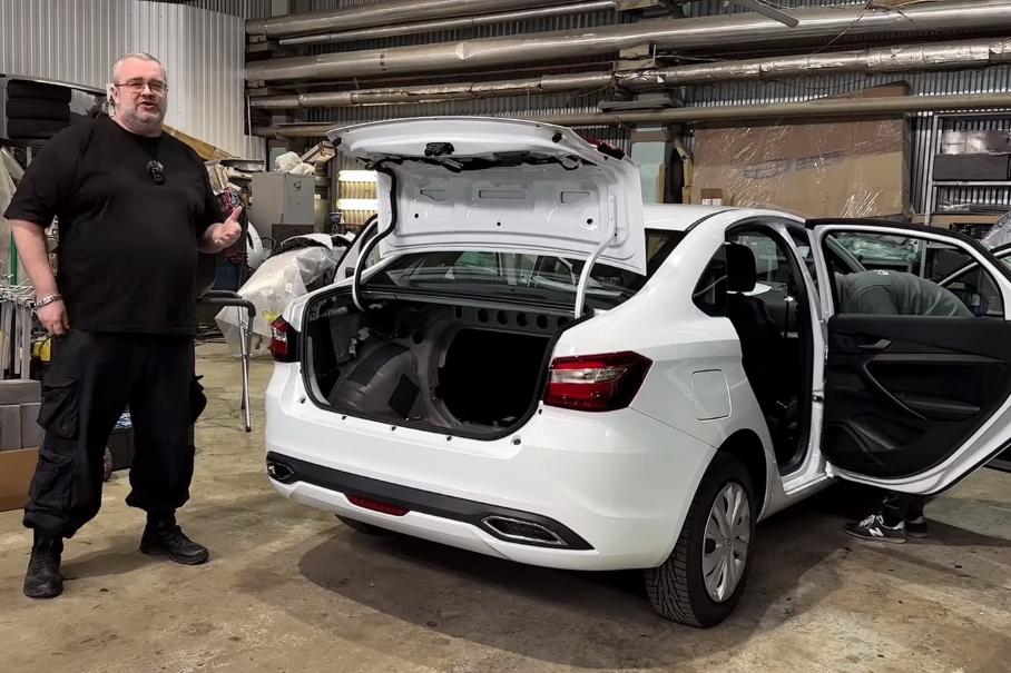 Российский блогер разобрал Lada Vesta NG и сравнил ее с «китайцами»