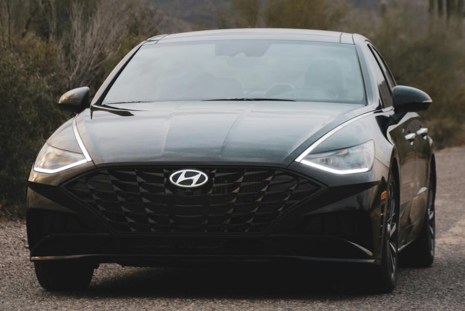 В России запретили штрафовать водителей за езду без госномеров