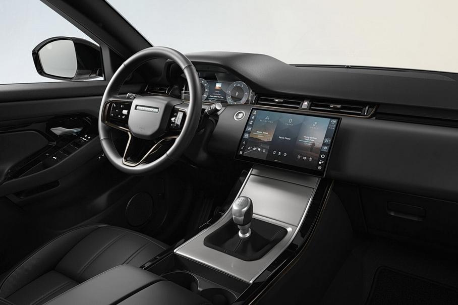 Интерьер базового Range Rover Evoque