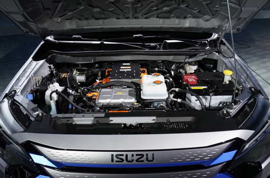 Рамный пикап Isuzu D-Max: теперь на электротяге