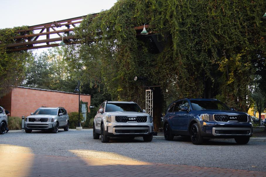 У Kia Telluride опасный дефект: автомобиль может укатиться с парковки