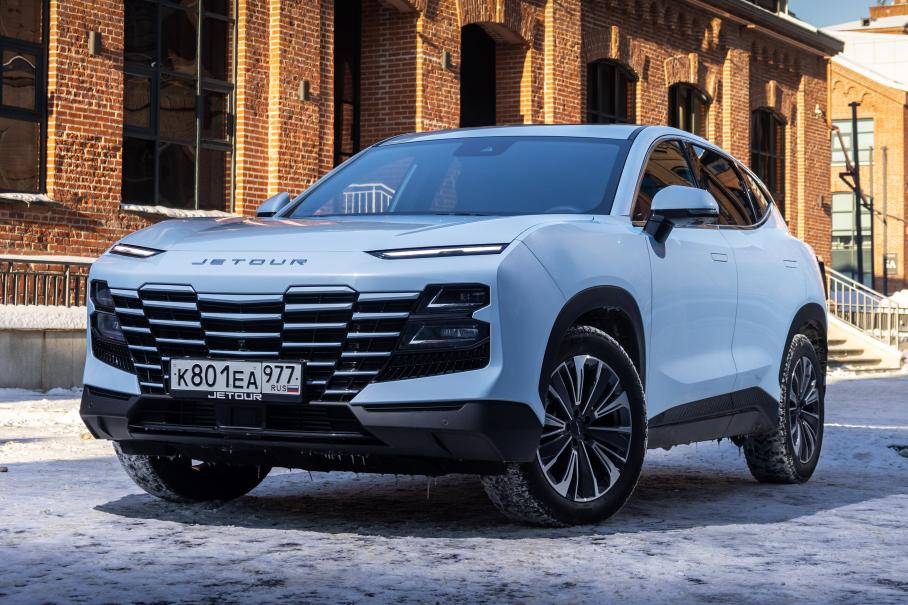 Российский «Автотор» начал выпускать кроссоверы Jetour