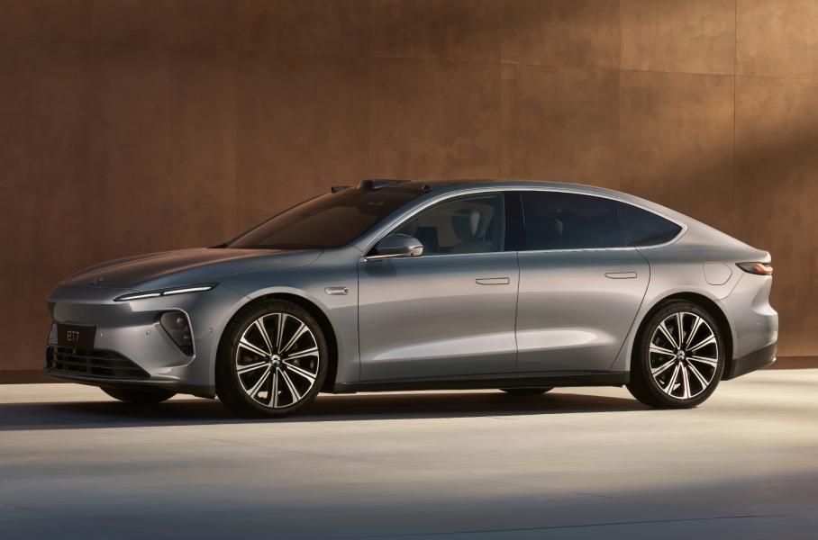 Седан Nio ET7 проехал без подзарядки больше 1000 километров