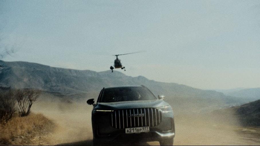 Видео: китайский кроссовер Jaecoo J8 устроил гонку на Эльбрусе