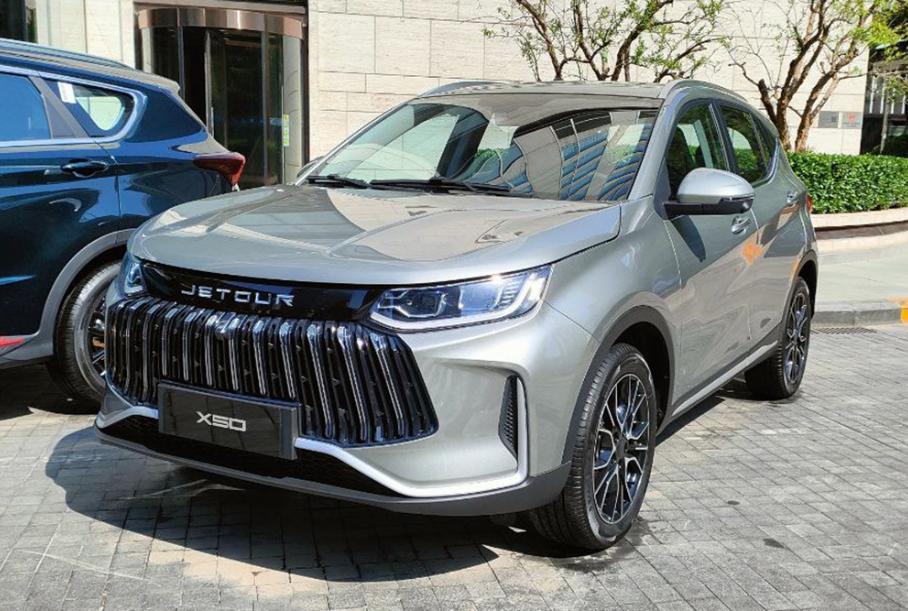 Бюджетный кроссовер Jetour X50, который ждут в России: первые фотографии