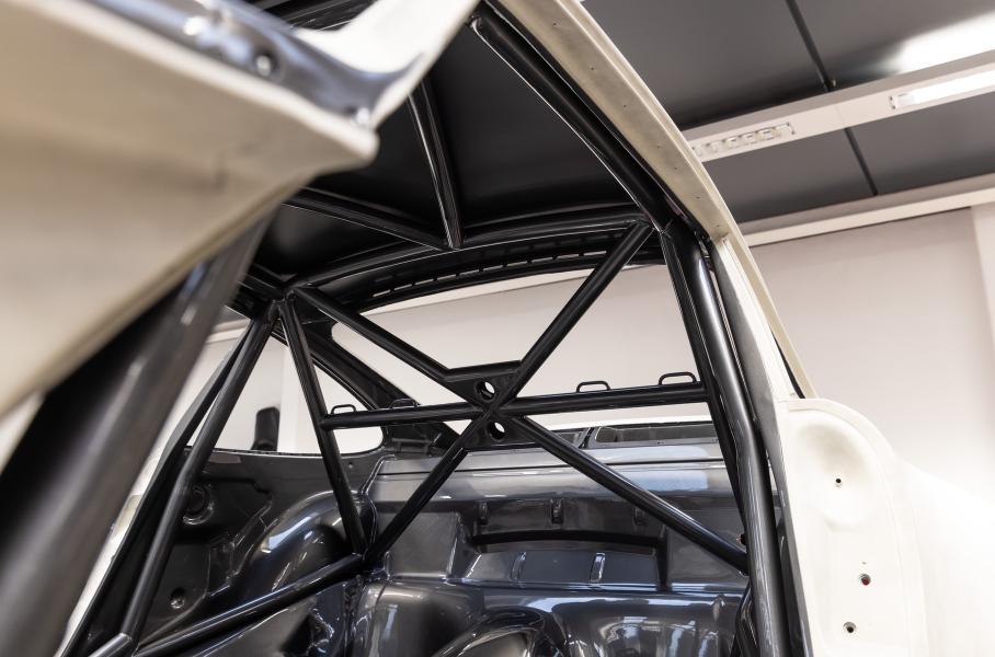 Lanzante TAG Championship: Porsche 911 с формульным двигателем и кузовом из углепластика