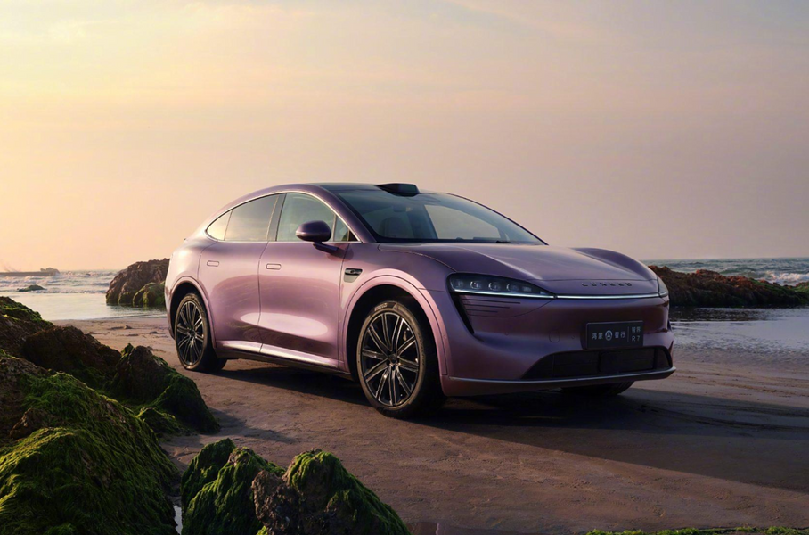 Chery и Huawei показали кроссовер Luxeed R7