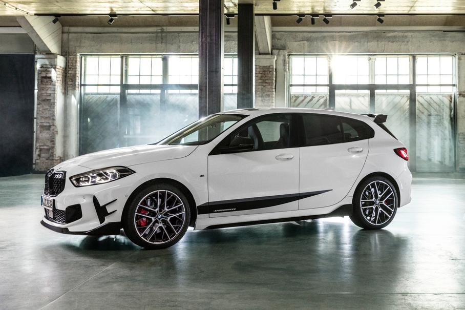 BMW M135i xDrive M Performance