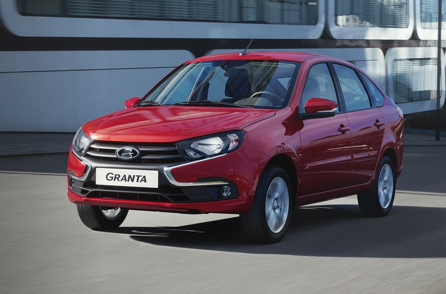 Подсчитана стоимость ремонта Lada Granta после аварии