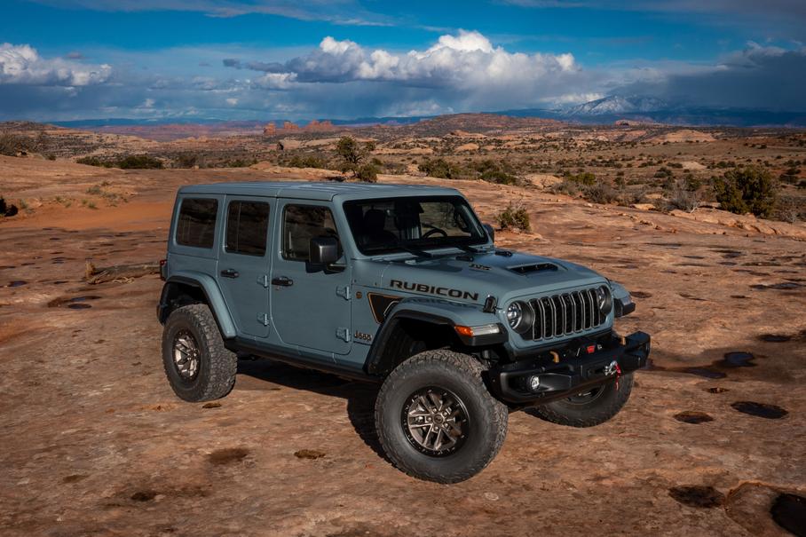 Jeep внезапно воскресил Wrangler с двигателем V8