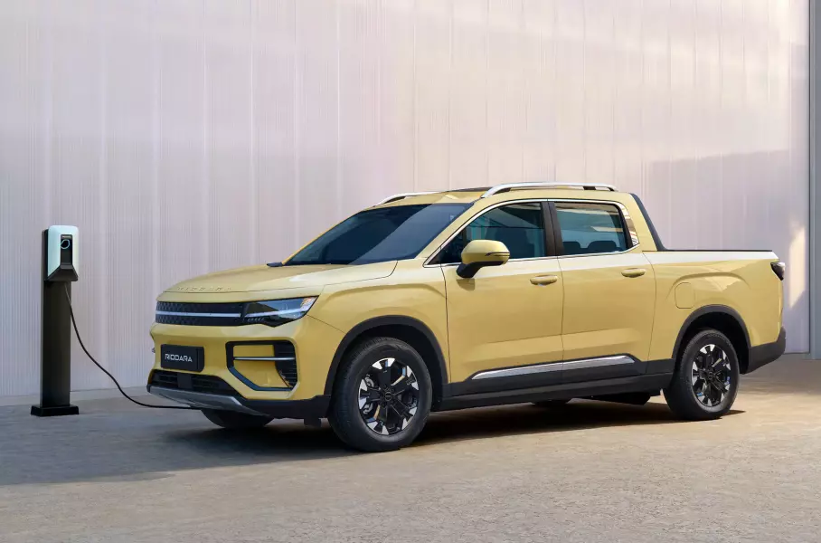 Электропикап Geely переименовали в Riddara