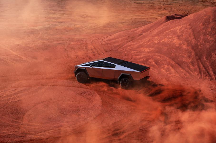 Tesla готовит обновление для Cybertruck