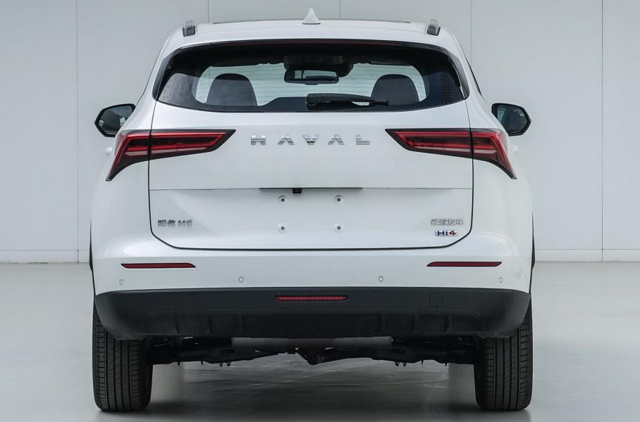 Новый полноприводный Haval с «атмосферником»: фото и характеристики