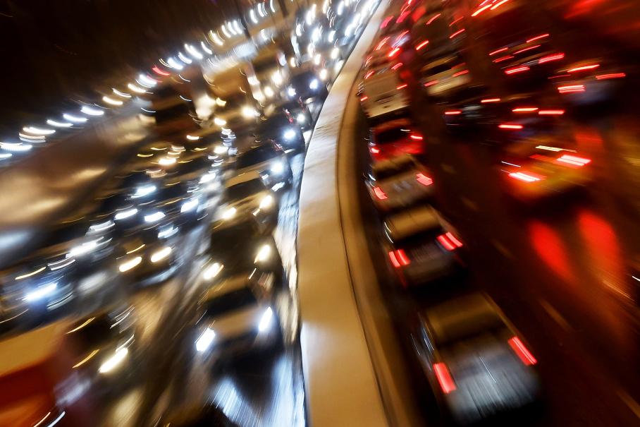 Стало известно, когда водителей в России начнут штрафовать за опасное вождение