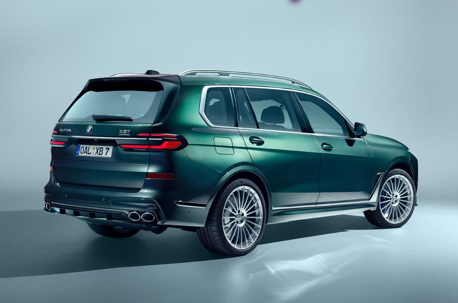 Суперкроссовер Alpina XB7 стал ещё более роскошным