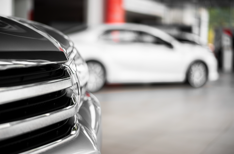 Спрос на автомобили в мире снижается второй месяц подряд