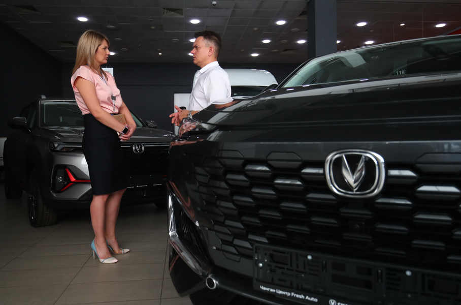 Сколько денег россияне потратили на новые автомобили в июле