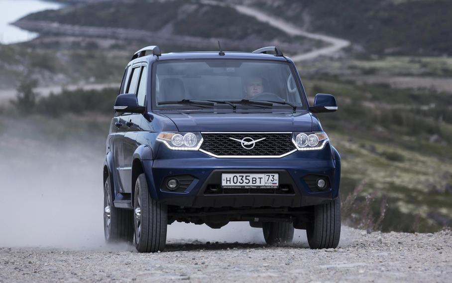 Обновленному UAZ Patriot достанется дизель от Land Rover Defender