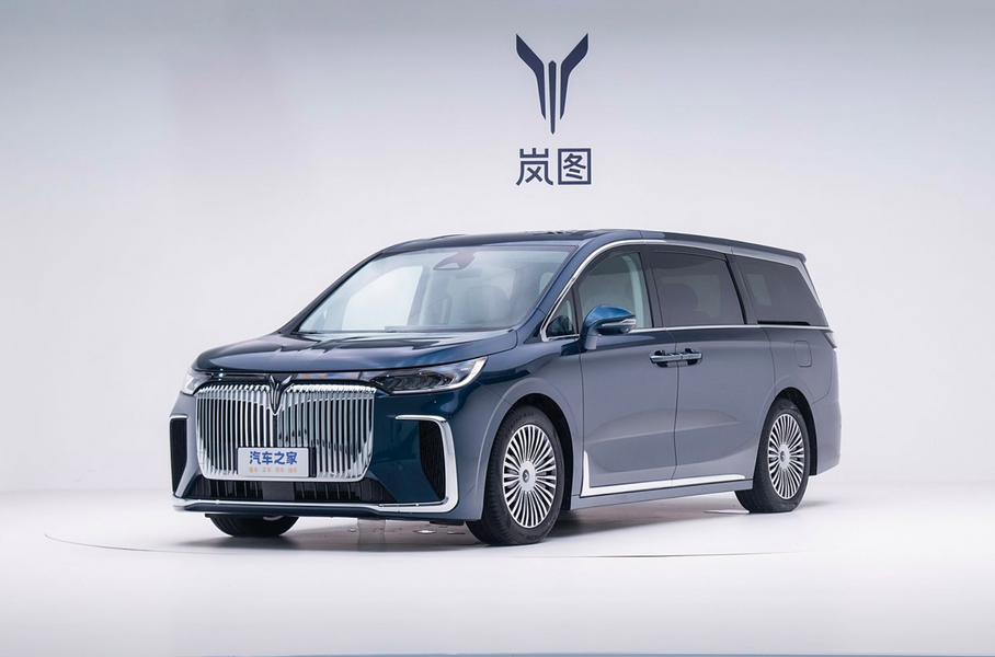 Новый минивэн Voyah с технологиями Huawei: раскрыта стоимость