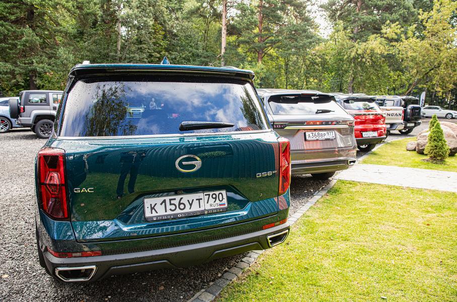 Объявлены претенденты на титул «Внедорожник года» в России