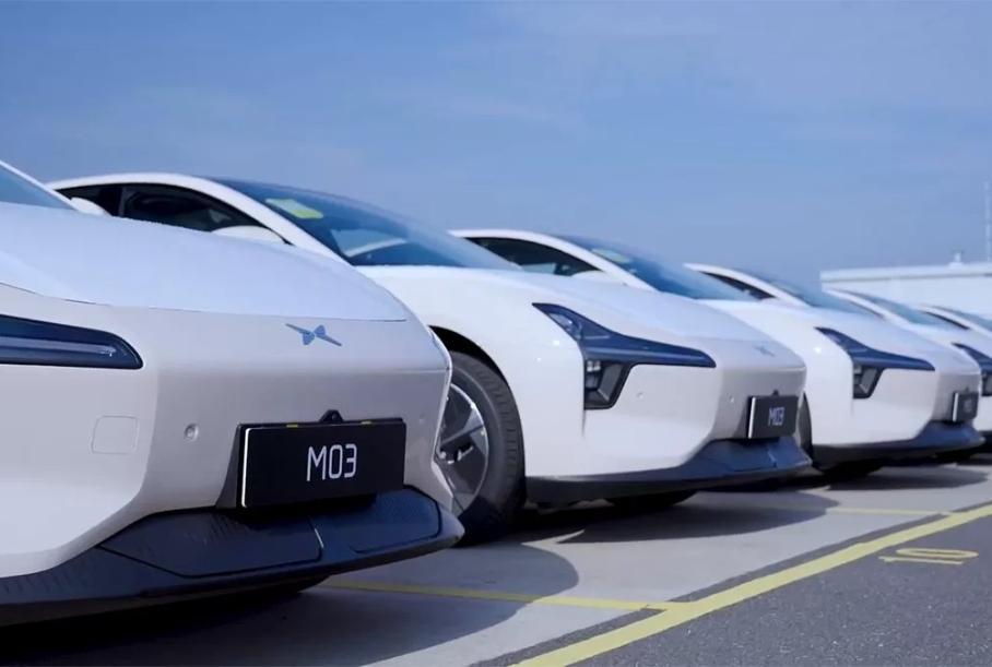 За новым электрокаром Xpeng по цене Vesta выстроилась многотысячная очередь