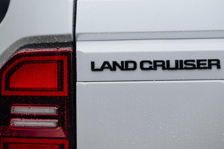 Дешевый Toyota Land Cruiser FJ: гамма двигателей и сроки дебюта