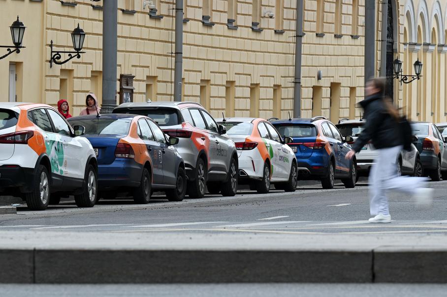 Мигрантам запретят пользоваться каршерингом в России