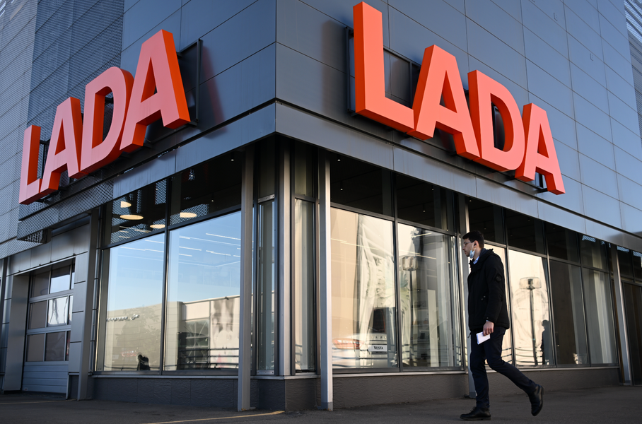 АвтоВАЗ: продажи Lada в сентябре не оправдают ожиданий
