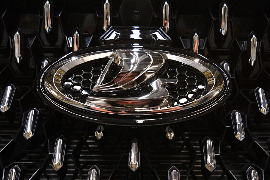 АвтоВАЗ работает над созданием полноразмерных седанов и универсалов D-класса