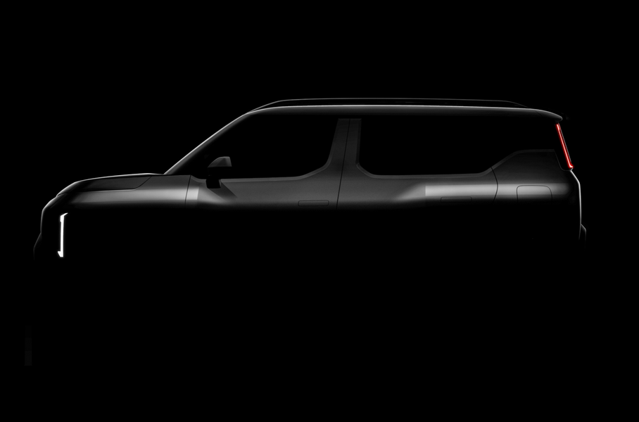 Kia показала первые изображения компактного кроссовера Syros