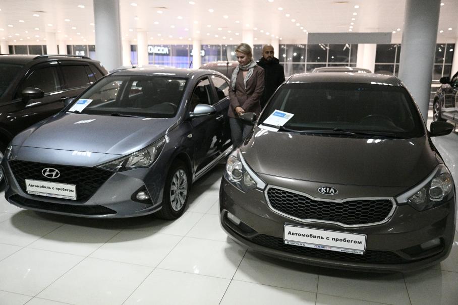 Продажи подержанных автомобилей в России выросли почти на четверть