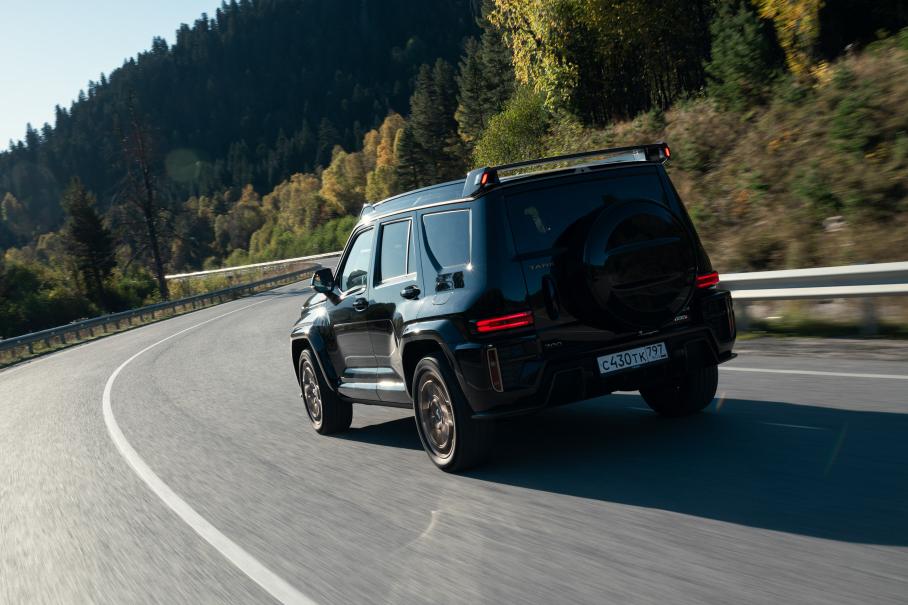 Brabus есть у нас дома: тест-драйв Tank 700