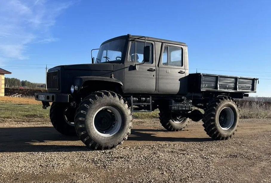 В России продают уникальный вездеход ГАЗ «Егерь»