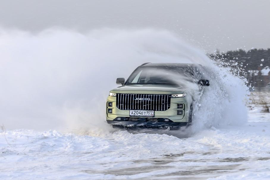 Из хорошего, что удалось выяснить в ходе таких упражнений — ни робот, ни муфты не перегреваются, сколько их ни терзай пробуксовкой
